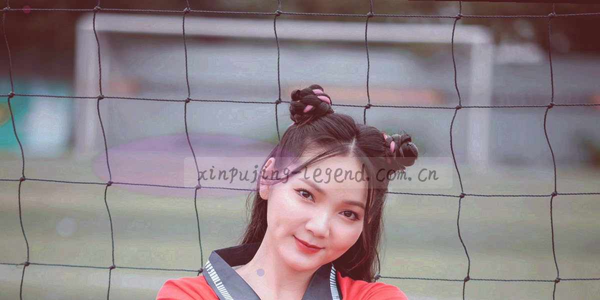三段不等宽色块组成的抽象时间轴，分别标注建档、补录与复核三个赛季阶段